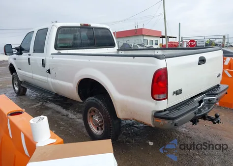 2003 Ford F-250 Lariat/Xl/Xlt z USA, uszkodzony, nr VIN 1FTNW21P43EC15075